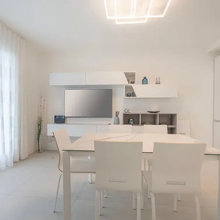 Luxury Elisabeth Con Garage *