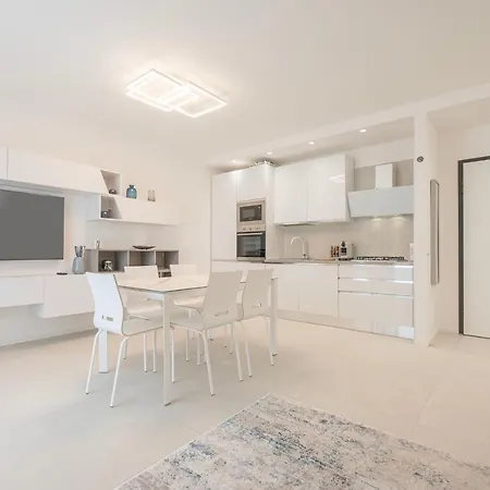 Apartament Luxury Elisabeth Con Posto Incluso