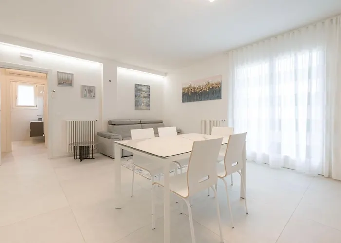 Apartment Luxury Elisabeth Con Garage *